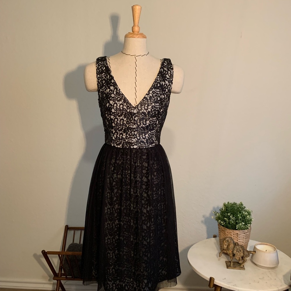 NWT Classic French Connection Black Cocktail Dress, Size 2.